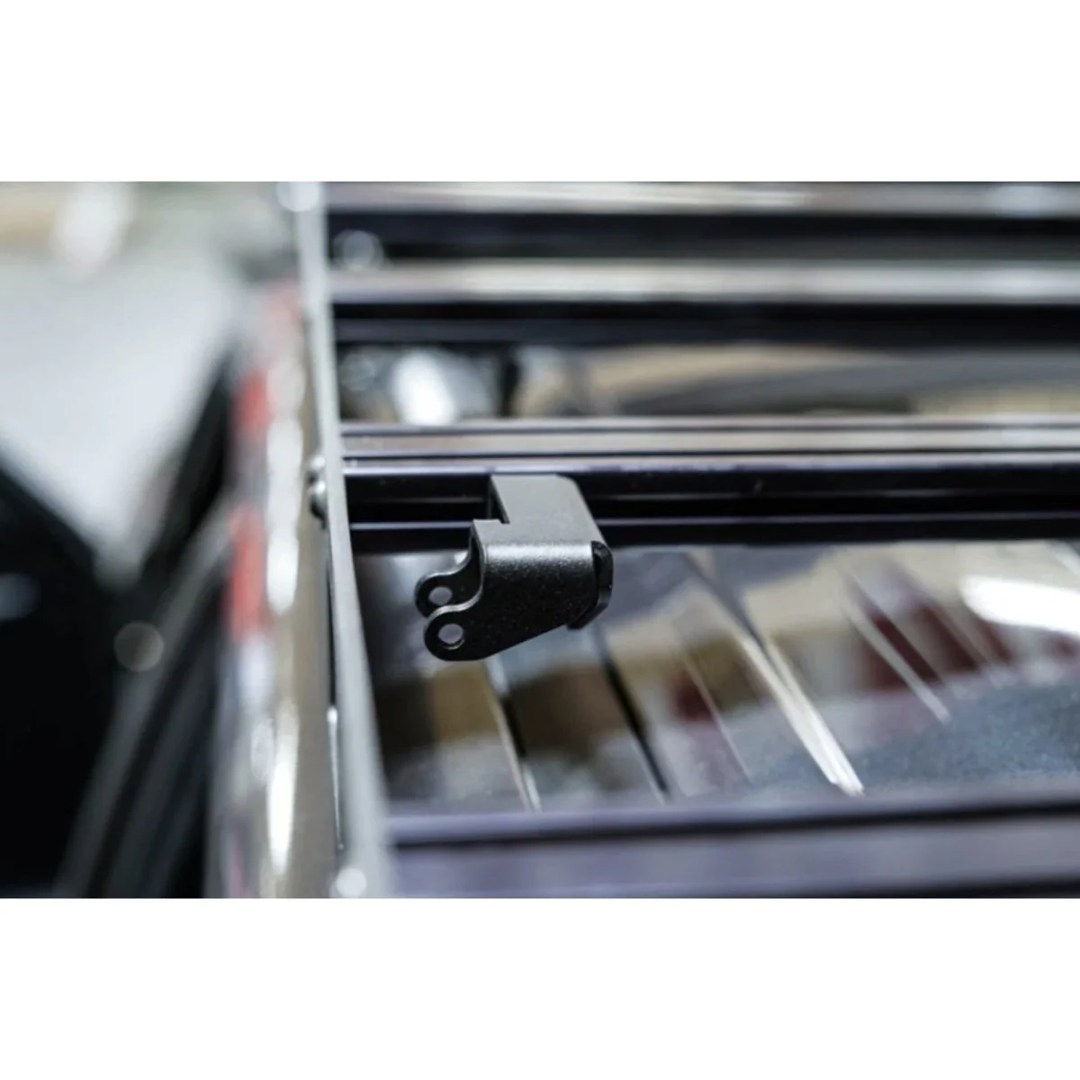 Cali Raised 360 LED Light Pod Mounts For Premium Roof Rack - Image 5