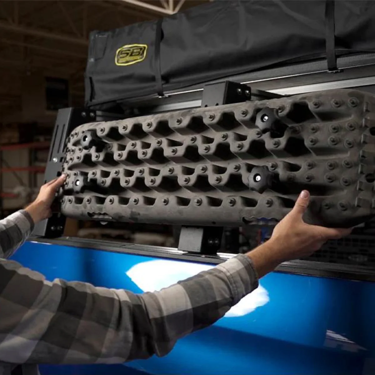 Cali Raised Recovery Board Mounts For Bed Rack - Image 6