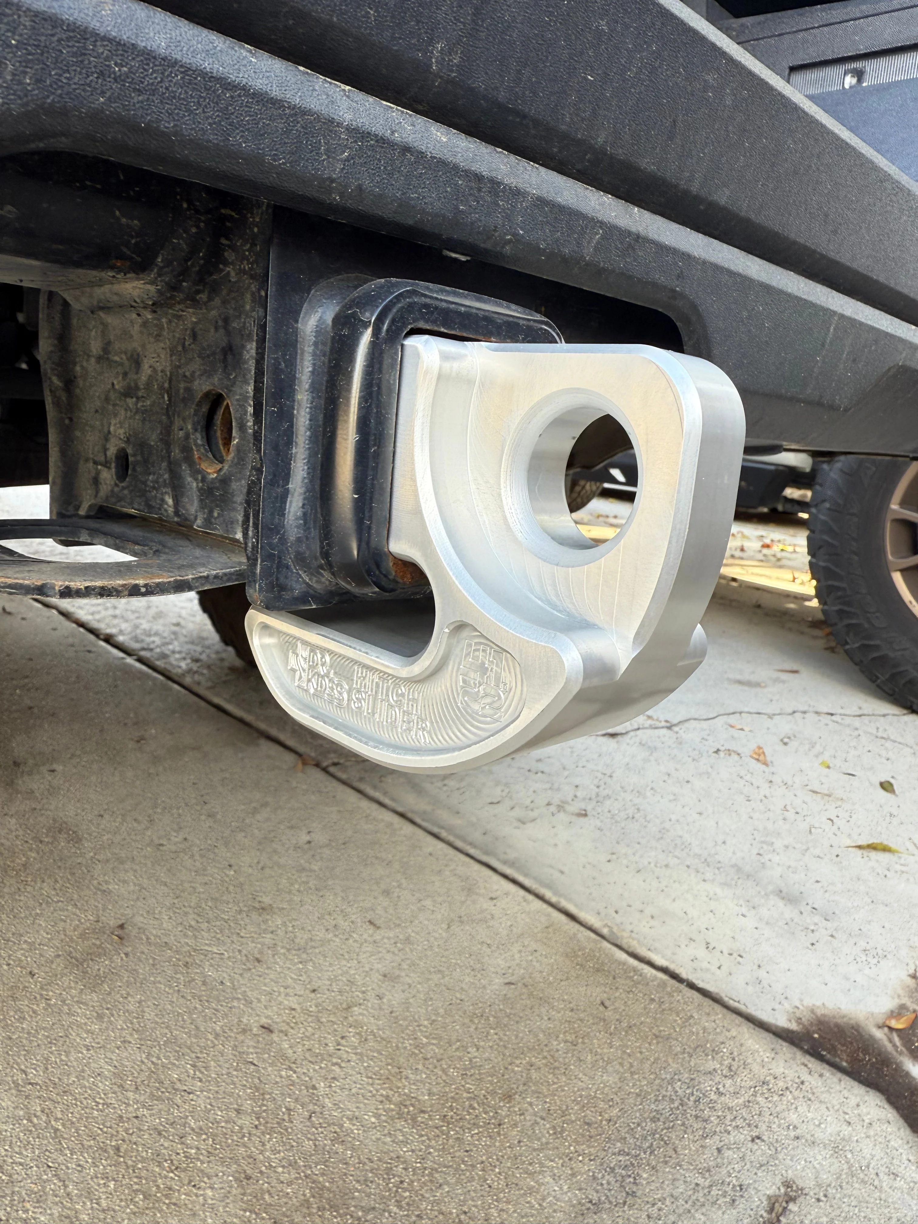 Dr. KDSS x 41.22 Hitch Slider – 2" Recovery Point & Hitch Protection - Image 10