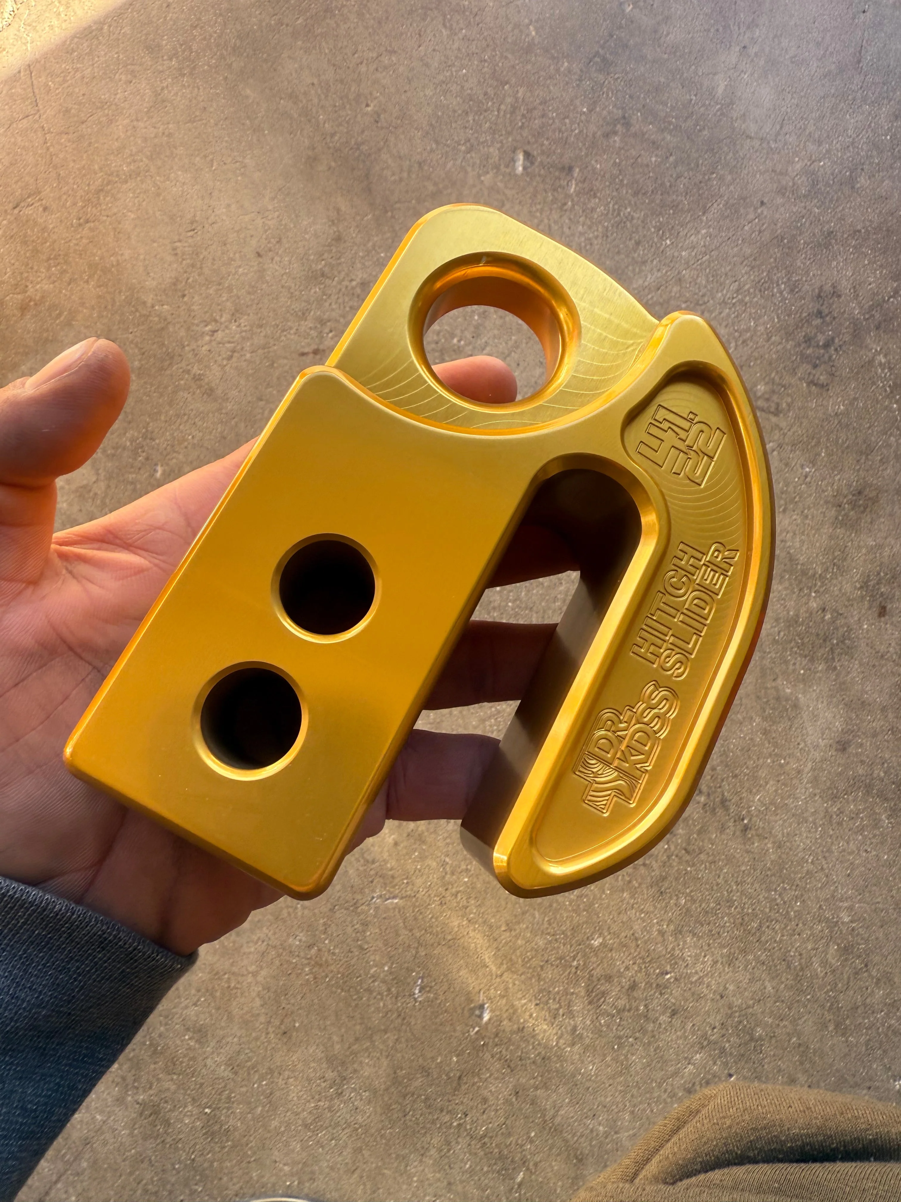 Dr. KDSS x 41.22 Hitch Slider – 2" Recovery Point & Hitch Protection - Image 13