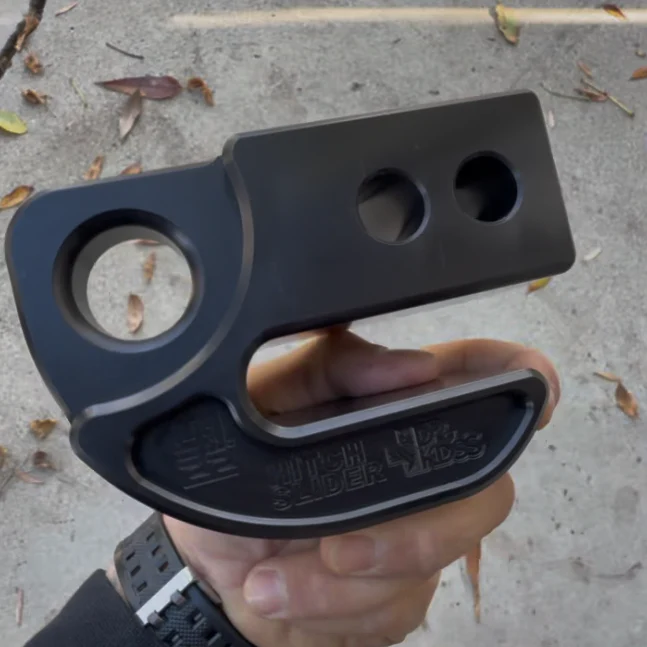 Dr. KDSS x 41.22 Hitch Slider – 2" Recovery Point & Hitch Protection - Image 4