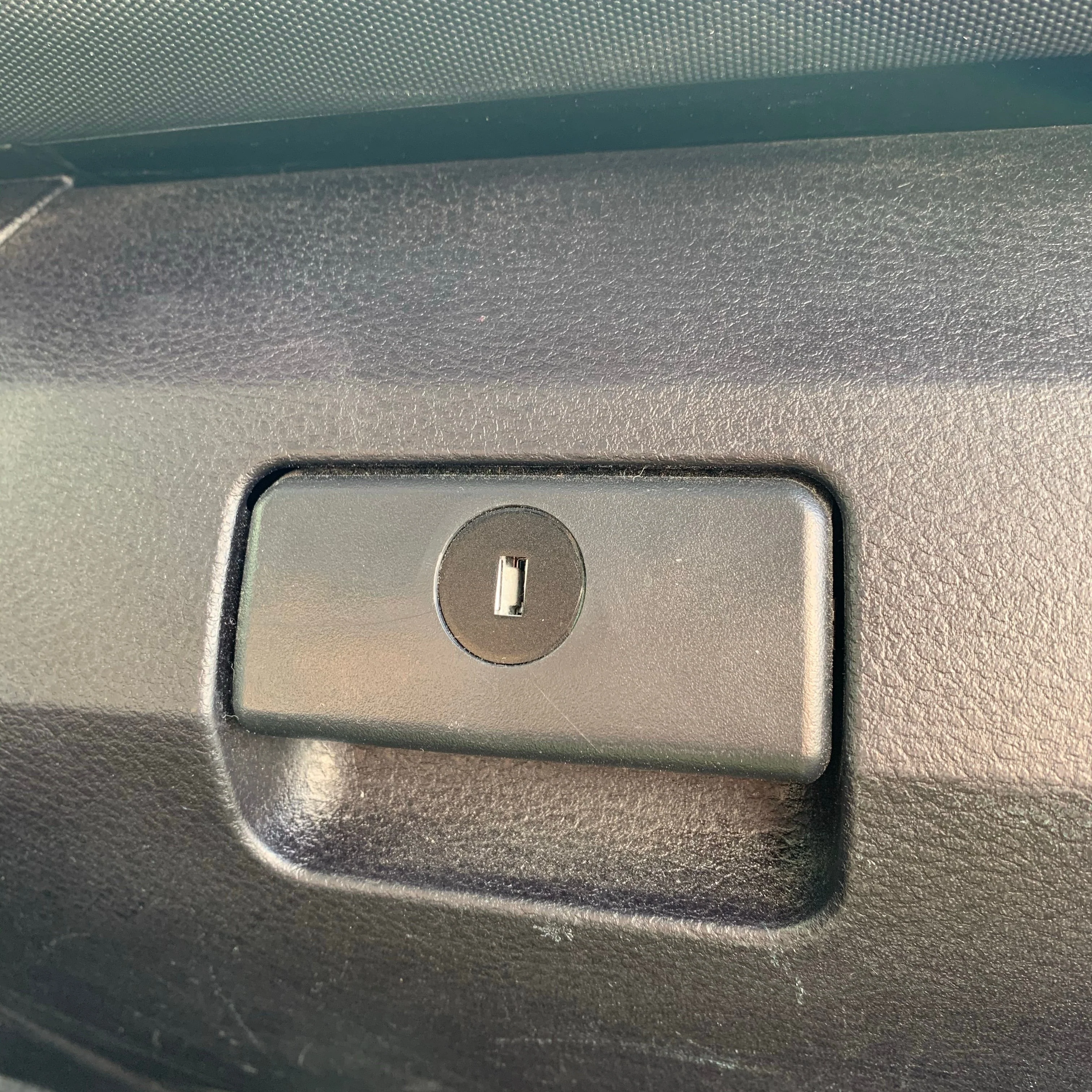 Glove Box Key Blackout - Image 3