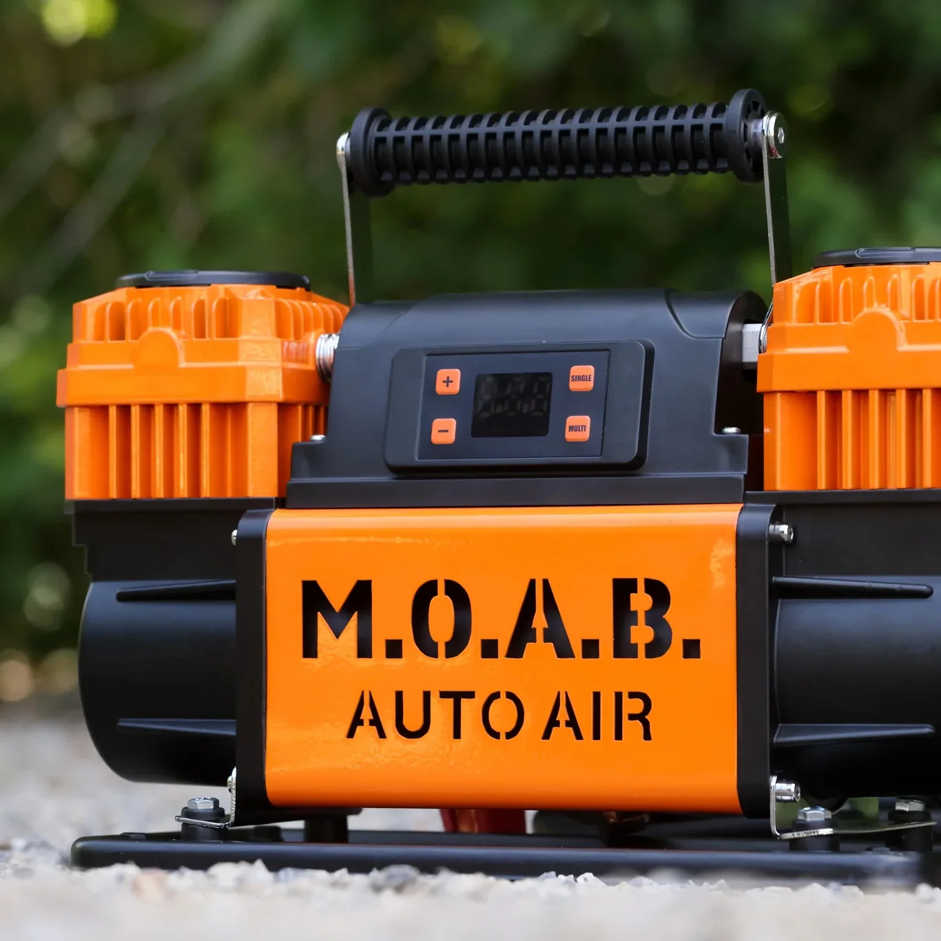 EZ Flate M.O.A.B. Auto Air Portable Air Compressor - Image 11