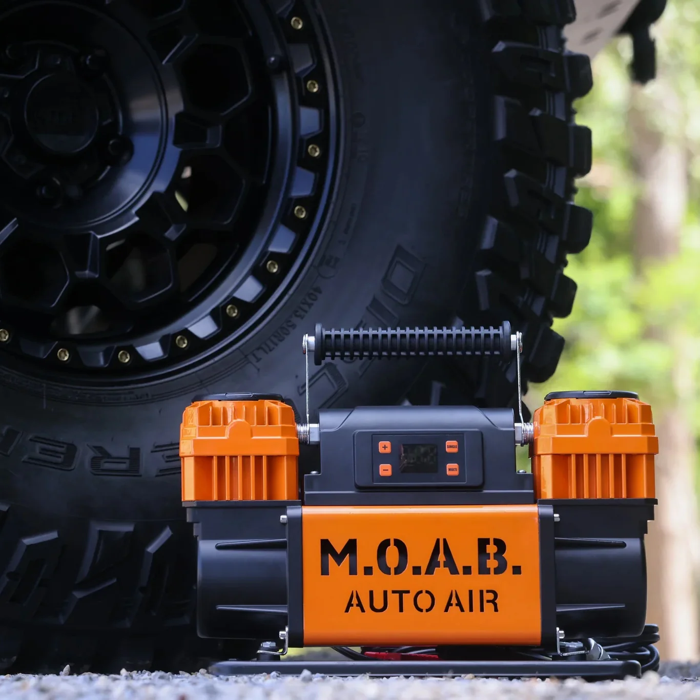 EZ Flate M.O.A.B. Auto Air Portable Air Compressor - Image 5