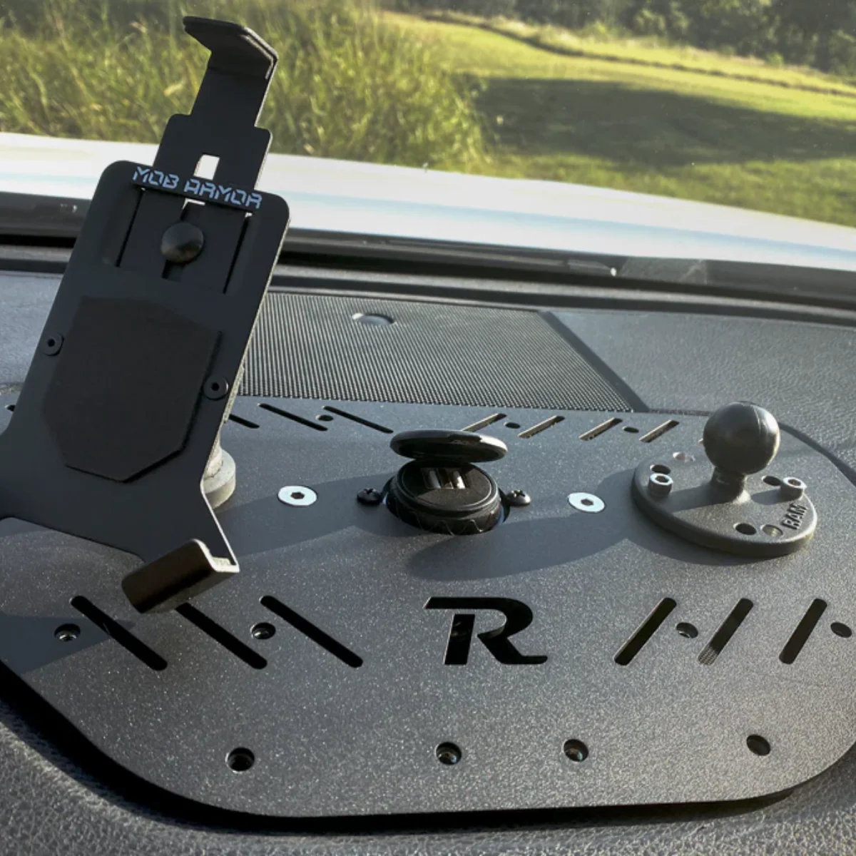 Rago Fabrication Modular Dash Digital Device Mount for Tundra (2014-2021) - Image 7