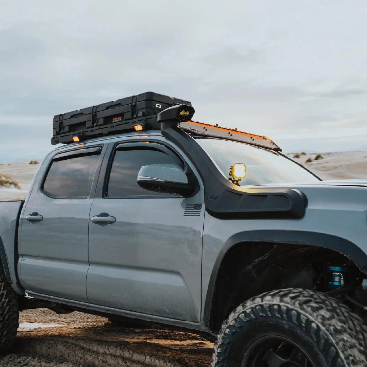 Roam Adventure Co 83L Rugged Case Mount - Image 9