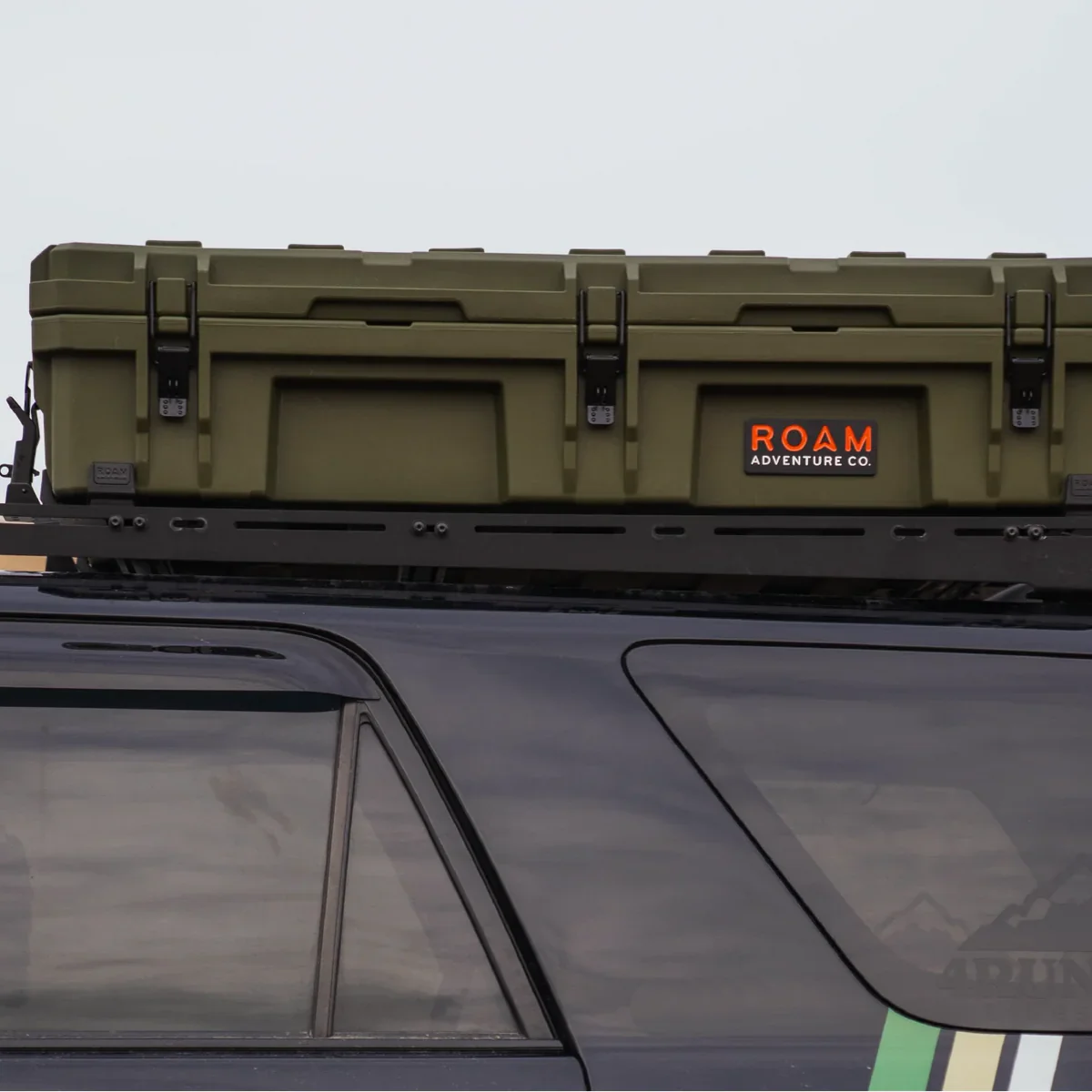 Roam Adventure Co 95L Rugged Case Mount - Image 4