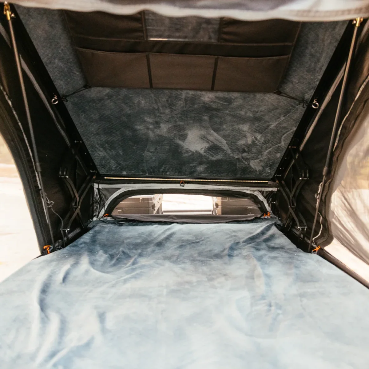 Roam Adventure Co Desperado Hardshell Rooftop Tent - Image 8