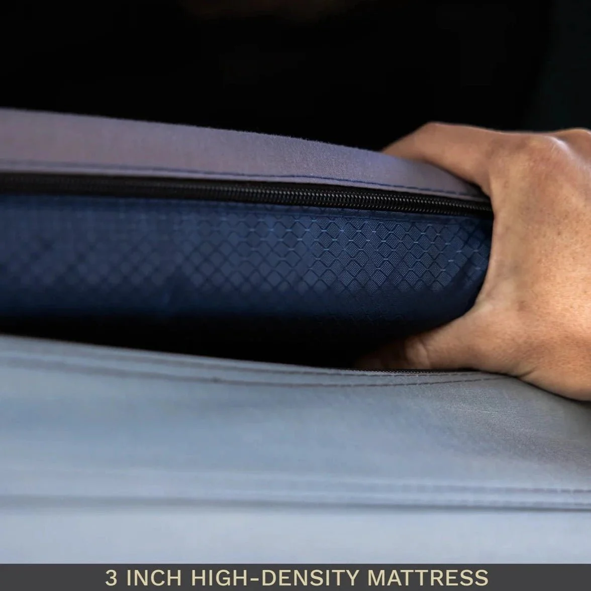 Roam Adventure Co Vagabond XL Rooftop Tent - Image 18