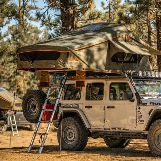 Roam Adventure Co Vagabond XL Rooftop Tent - Image 4