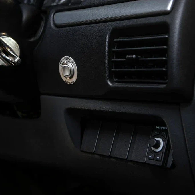 Rugged Lower Dash Rocker Switch Panel for OBS '93-'96 Ford Bronco & '93-'97 F150/F250 - Image 4