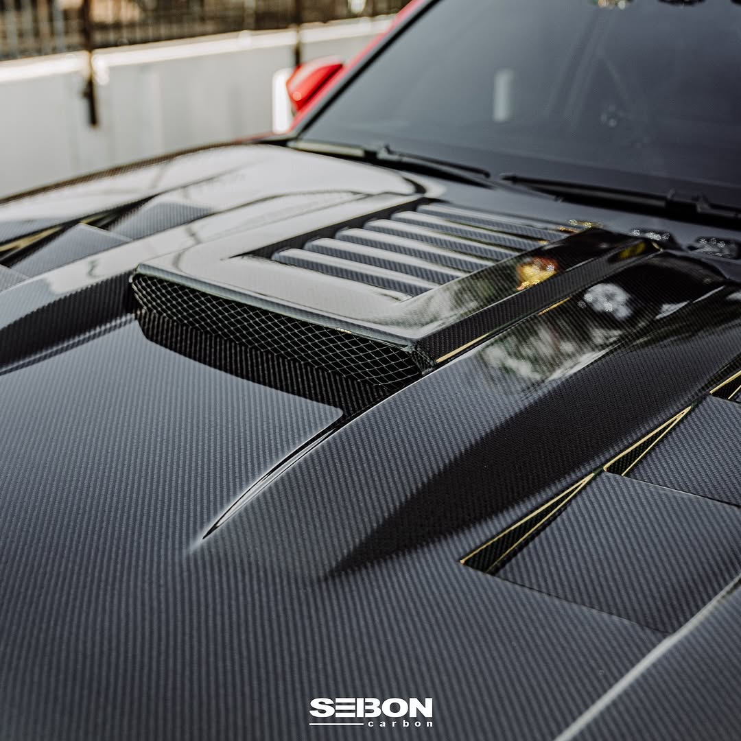 Seibon Carbon Fiber TS-Style Hood for Tacoma (2024+)/4Runner (2025+) - Image 6